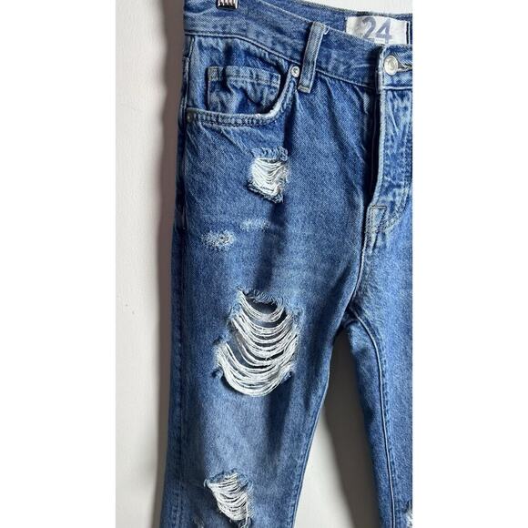 Free People We the Free Bren Boyfriend Jean Distressed High Rise Button Fly 24 - Picture 6 of 10